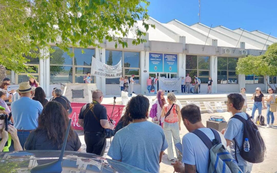 Presentación de paro, jueves 4 de abril