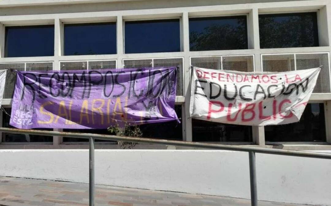 El Juez Peral rechazó el amparo presentado por ATECH y SADOP